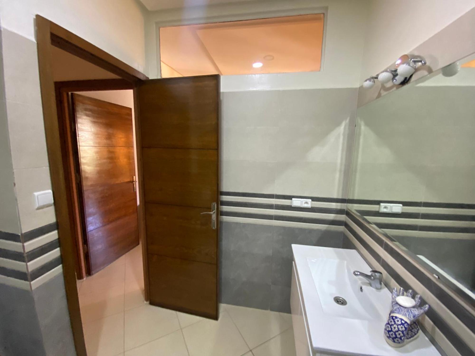 Central 2-Bedrooms W/ Balcony@Downtown Mers Sultan Casablanca Zewnętrze zdjęcie